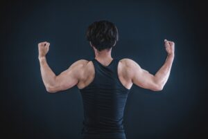 マッチョマンの後ろ姿